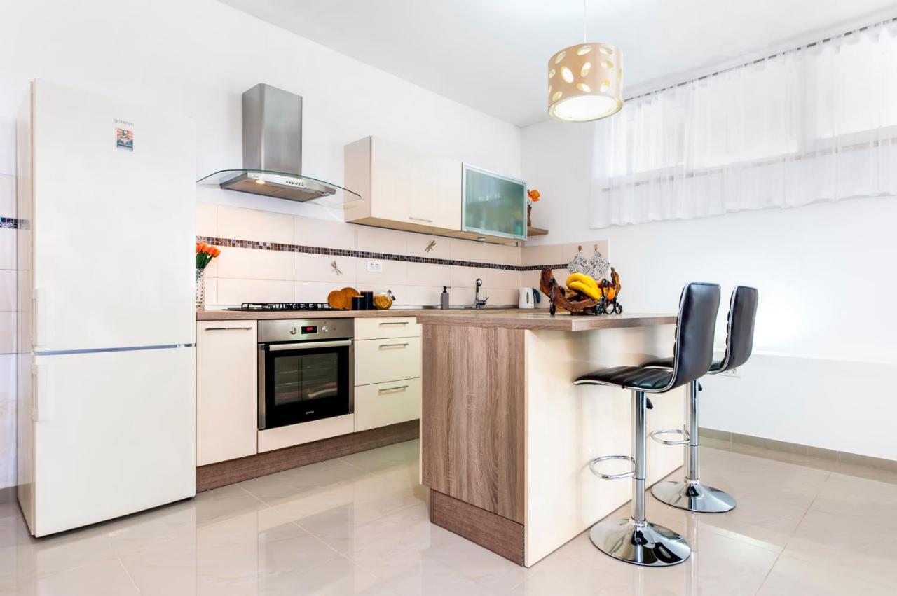 Lea'S Apartment Rovinj Dış mekan fotoğraf